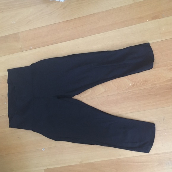 lululemon capri leggings - Picture 6 of 8
